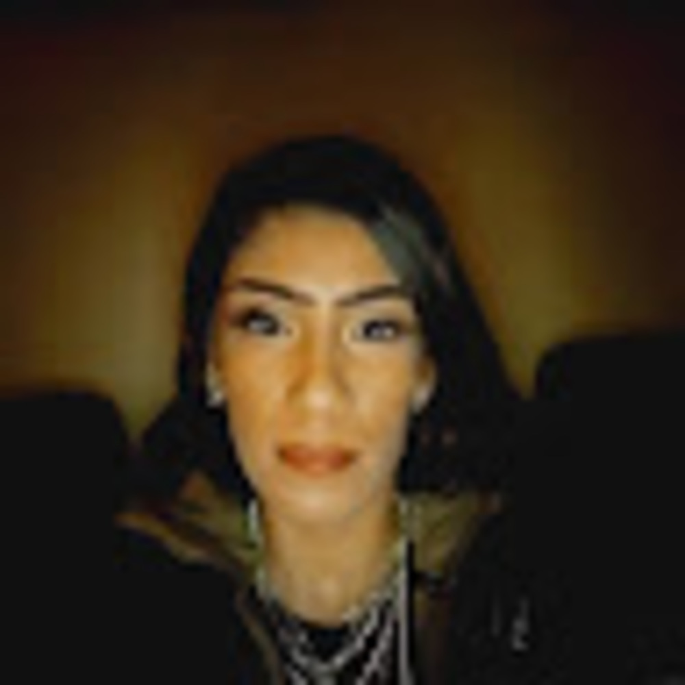 Meet your Posher, Adrianna